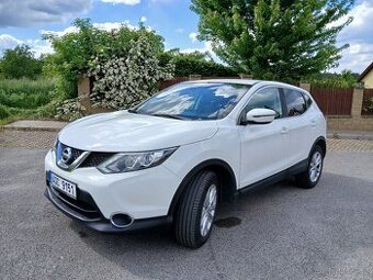 Nissan Qashqai 1.2 DIG-T 85 kW, 1. majitel, navigace