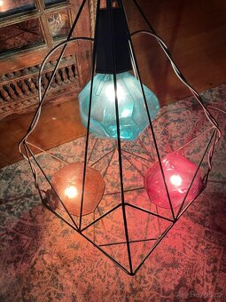 Stojací lampa se třemi barvami Kare Design