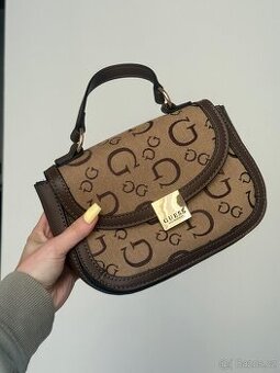 Kabelka Guess