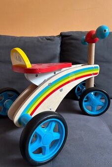 KidLand Dřevěná Rainbow tříkolka/odrážedlo
