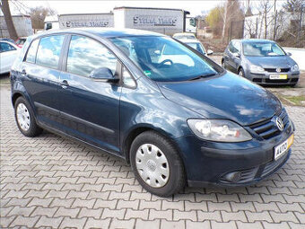 Volkswagen Golf Plus 1,6 MPI TAŽNÉ ZAŘÍZENÍ