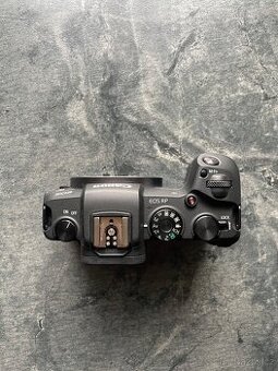 Canon eos RP + 50mm 1.8 + Sigma ART 35mm 1.4