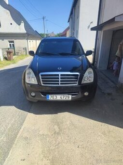 Prodám Ssangyong Rexton