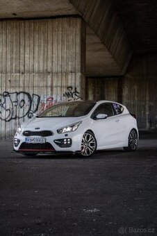Kia Ceed 1.6 T-GDI GT
