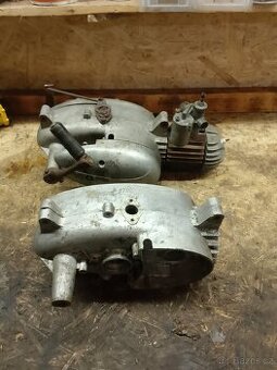 Motor Jawa 555