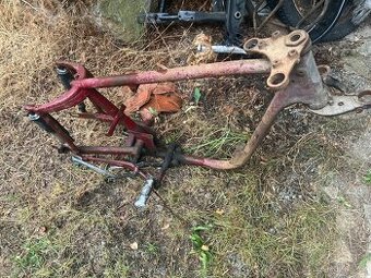 Čz 250/455 rám včetně štítku