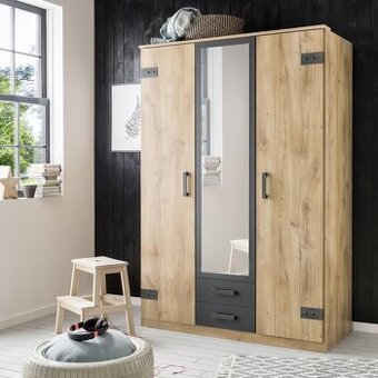 Skříň STYLIFE ATNI 135x199x58 cm – NOVÁ