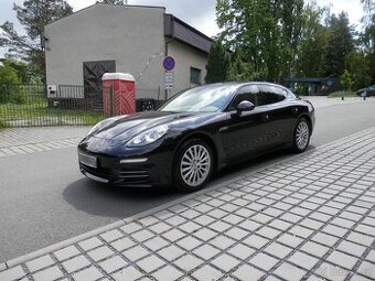 Porsche Panamera4, 3.6i Navi, 1.maj. ČR, 4x4, DPH
