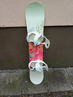snowboard head pearl, cca 147 cm