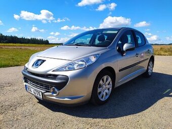 Peugeot 207 1.4 Vti, nízký nájezd