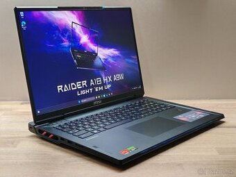 18"_2K_MSI RAIDER A18HX_R9-7945HX3D_32GB_2TB_RTX 4090 16GB