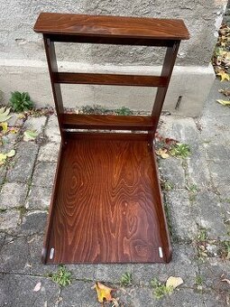 Nástěnný přebalovací pult - sklápěcí