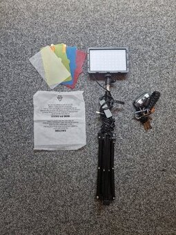 Barevné světlo pro fotografa USB