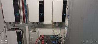 Fotovoltaický střídač Growatt SPF 5000 ES, celkem 3ks