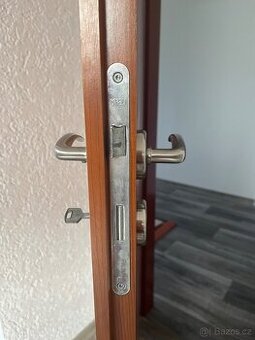 Interiérové dveře Sapeli