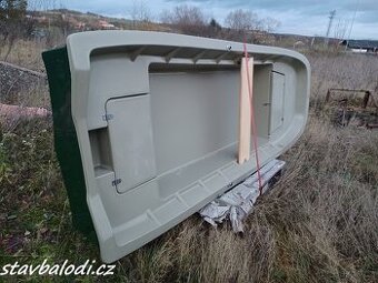 Pramice, rybářský člun, veslice, loď Karolina 330