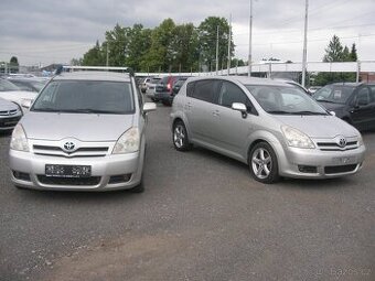 TOYOTA COROLLA VERSO 2 KUSY DOHROMADY,2.2D-4D