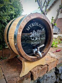 Dubový sud so skleneným čelom