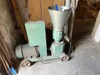 Peletkovací lis (Peletkovač)