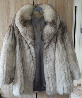 Kožich - dámské paleto z pravé stříbrné lišky