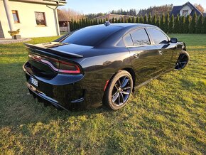 Dodge Charger 5.7 R/T Plus Black Night