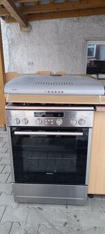 Nerezový  sporák  Siemens