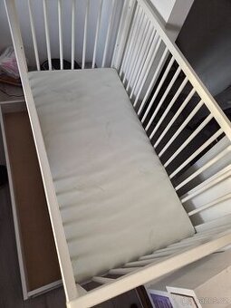 Dětská postýlka + matrace 120x60