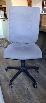 Kancelářská židle