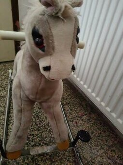 Houpací plyšový kůň - 1