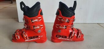 Lyžáky dětské Nordica GP TJ velikost mondo 21,0 (eur 33)