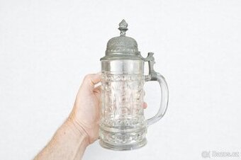 Starý skleněný korbel - krygl do vaší sbírky. Výška 24cm