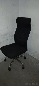 Kancelářské křeslo
