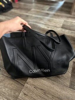 Calvin Klein NY velká kabelka – minimalistický chic styl