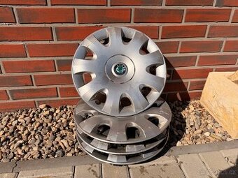 ORIGINAL POKLICE / ŠKODA / R15