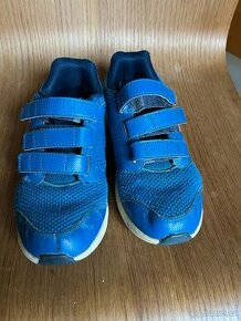 Tenisky, sálovky Adidas vel. 34