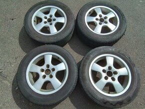 VW Transporter T4  Alu kola