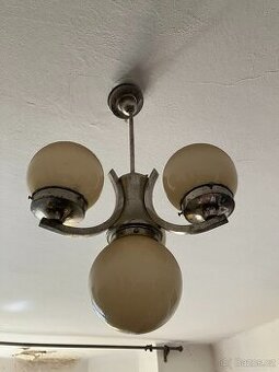 Retro tříramenný lustr