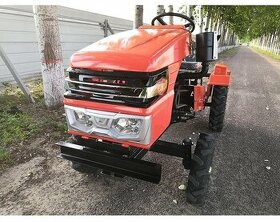 Minitraktor o výkonu 15 HP - 1