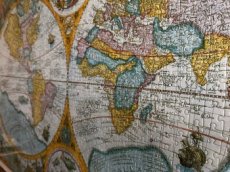 Puzzle stará historická mapa světa + kliprám sklo