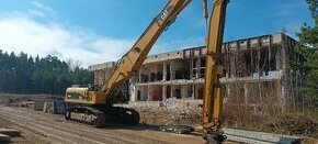 CAT 330D UHD