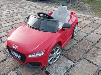 Dětské elektrické auto Audi