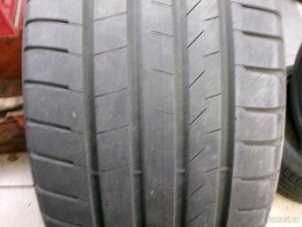 285/45 R20 BRIDGESTONE (5mm) č.15575