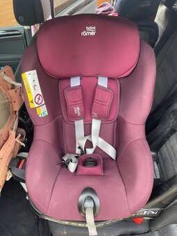 Otočná autosedačka Britax Romer