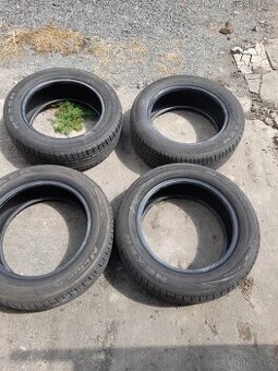 4x 15" letní pneumatiky 185/60 R15.