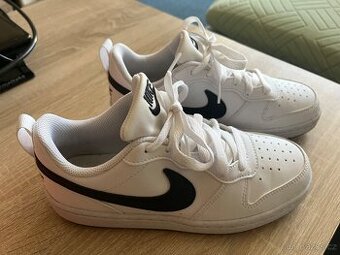 Boty Nike