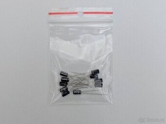10 ks Kondenzátor elektrolytický 1uF/50V Panasonic