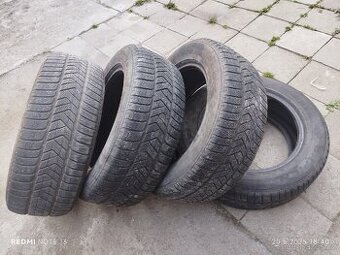 Zimní pneu pirelli 235/60r18