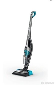 Tyčový Aku vysavač Philips PowerPro