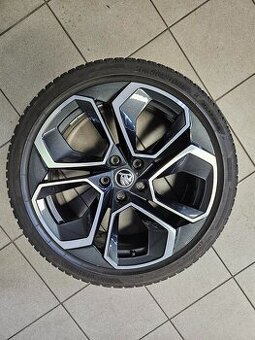 Prodám ORIGINÁLNÍ disky 19" na Octavii 4 + Pneu Bridgestone