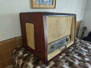 Staré dobové rádio - 1